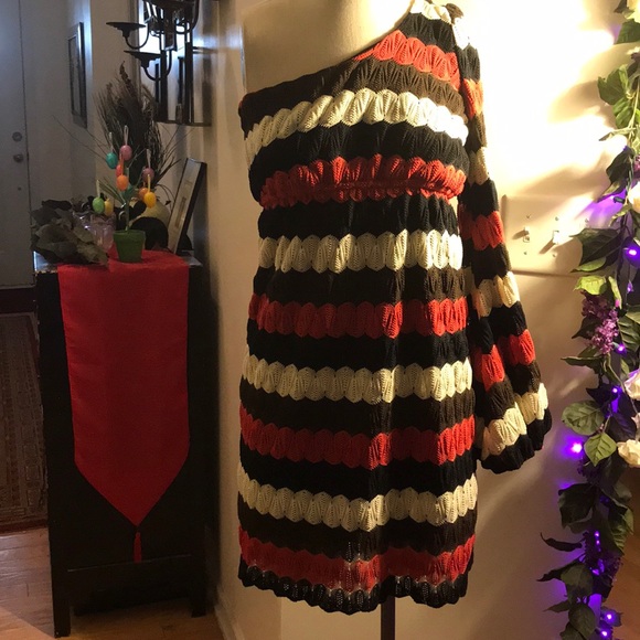 Judith March One Shoulder Dress - Picture 2 of 4